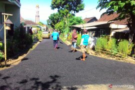 Jelang arus mudik, Banyuwangi intensifkan perbaikan infrastruktur jalan