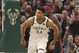 Giannis dan Harden masuk tim pertama All-NBA suara mutlat 100