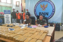 BNN tangkap oknum TNI bawa 74 Kg ganja