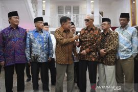 Kalla invites well-known persons to discuss Indonesia's situation