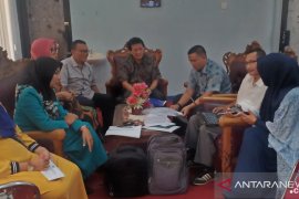 Dewan Pendidikan Pariaman minta pertegas juknis beasiswa satu keluarga satu sarjana