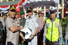 Jasa Raharja menyerahkan sarana keselamatan dukung Operasi Ketupan Intan