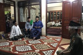 Jenazah mantan Menag KH Tolchah Hasan dimakamkan di Ponpes Bungkuk