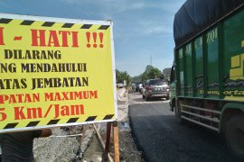 Jembatan Kayu Tanam tidak lagi jadi titik macet jalinsum