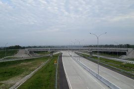 Kementerian PUPR targetkan transaksi tol nirsentuh berlaku 2020
