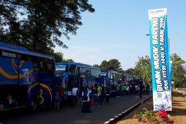 PT Pupuk Kujang berangkatkan ratusan peserta mudik bareng