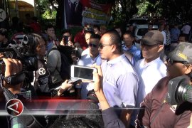 Gerindra klarifikasi ambulans pengangkut batu