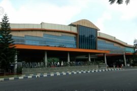 Pemudik menurun, Bandara Abdul Rachman Saleh tetap tingkatkan pelayanan
