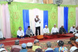 Sukamta minta warga makmurkan masjid