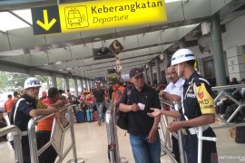 Pemudik di Stasiun Pasar Senen mencapai 26.998 penumpang pada H-2 Lebaran