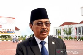 Gubernur Kepri larang ASN tambah libur lebaran