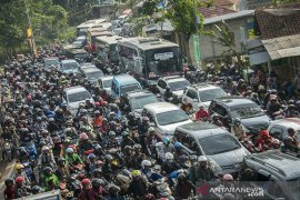 Arus balik kendaraan jalur Nagrek