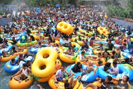 Polisi periksa perlengkapan keselamatan wahana air saat libur Lebaran