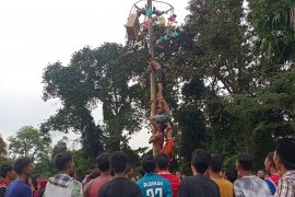 Lomba tradisional meriahkan libur Lebaran masyarakat desa di Jambi