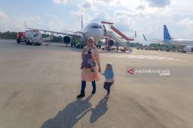 Penumpang di Bandara Pekanbaru selama libur Lebaran menurun 32 persen