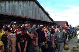 Pertamina penuhi kebutuhan LPG warga Padang Tikar