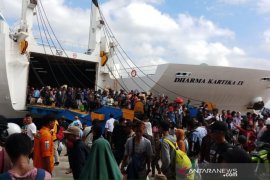Pelabuhan Trisakti Banjarmasin alami puncak arus balik