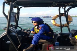 Srikandi Satpolairud sigap jaga perairan Tanah Bumbu