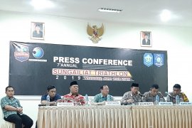 16 negara berpartisipasi di ajang Sungailiat Triathlon 2019