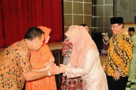 Hadiri pisah sambut ketua Pengadilan Negeri Tembilahan, Bupati : Rotasi tugas merupakan hal wajar