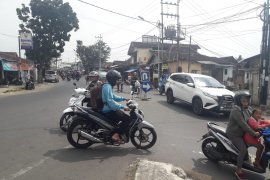 Rekayasa lalu lintas jelang pembangunan "flyover"  Jl Urip-Kimaja