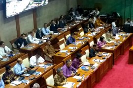 2020, Pemerintah - DPR sepakati target pertumbuhan 5,2-5,5 persen