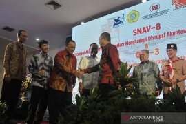 Simposium Akuntasi Vokasi Nasional resmi dibuka Menrisetdikti Page 1 Small