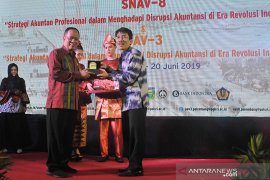 Simposium Akuntasi Vokasi Nasional resmi dibuka Menrisetdikti Page 5 Small