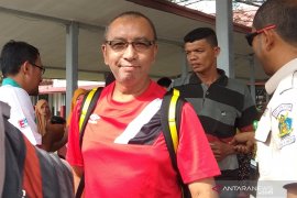 Wisatawan Malaysia kagumi bawah laut  Sabang