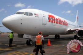 Pesawat Malindo keluar landasan pacu di Bandara Husein Sastranegara