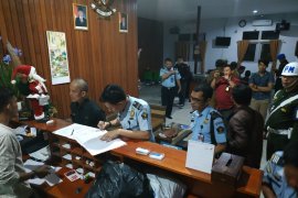 Imigrasi Putussibau razia orang asing di tempat hiburan