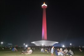 Kawasan HI padat, warga Jakarta pilih rayakan HUT Jakarta di Monas