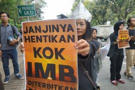 Mahasiswa tuntut Anies cabut putusan terbitkan IMB reklamasi