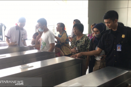 LRT Jakarta dan bagaimana cerita uji coba gratis