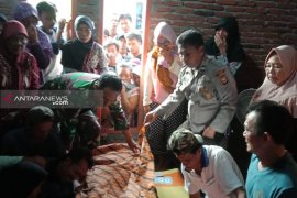 Terseret ombak, warga Pasar Seluma ditemukan meninggal