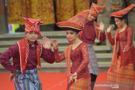 Pagelaran kesenian Batak