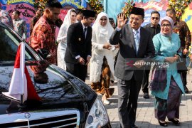 Wapres Jusuf Kalla jadi saksi akad nikah putri Khofifah