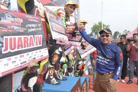 Bupati tutup Road Race Sumatera Cup Prix2019