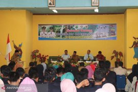 Tiga mahasiswa PTN sasar Sijunjung tempat KKN