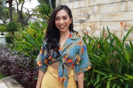 Mempercantik tampilan lipstik dengan lip balm ala beauty vlogger