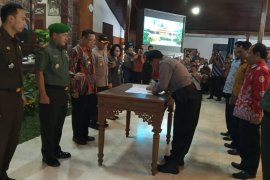 662 calon kades di Tulungagung deklarasi "siap kalah siap menang"