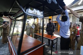 Pemkot Padang Panjang latih warga buat gerobak untuk usaha kuliner