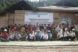 Warga Haruyan Dayak: Terimakasih PLN akhirnya kami punya listrik