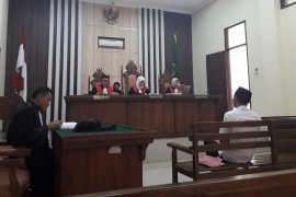 Mantan kepala kampung diajukan ke pengadilan terkait dana desa