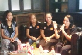 IISB gelar "Rock N Roll Zumba Party" di Kuta Bali