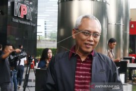 ARIF WIBOWO DIPERIKSA KPK