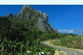 Atraksi budaya sambut 2000 pengusaha di gunung Fatuleu