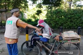 Inilah Kegiatan Rutin Relawan Nasi Jumat Berkah