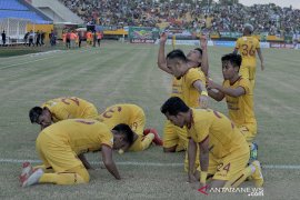 Sriwjaya FC menang 2-0 atas PSCS Cilacap Page 2 Small