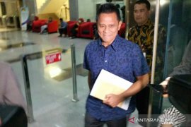 Soetikno Soedarjo irit bicara usai diperiksa KPK